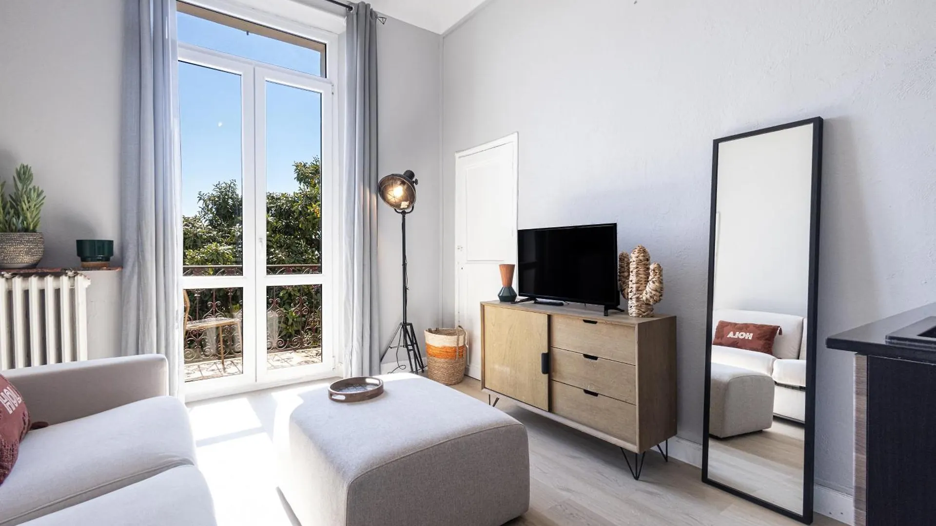 Coquette Studette, Apercu Mer, A 400M Des Plages Villeneuve-Loubet Appartement